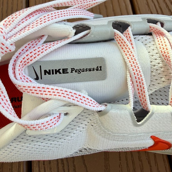Nike Air Zoom Pegasus 41 Men's Size 12 White/Picante Red-Wolf Grey FD2722 108 - Picture 10 of 14